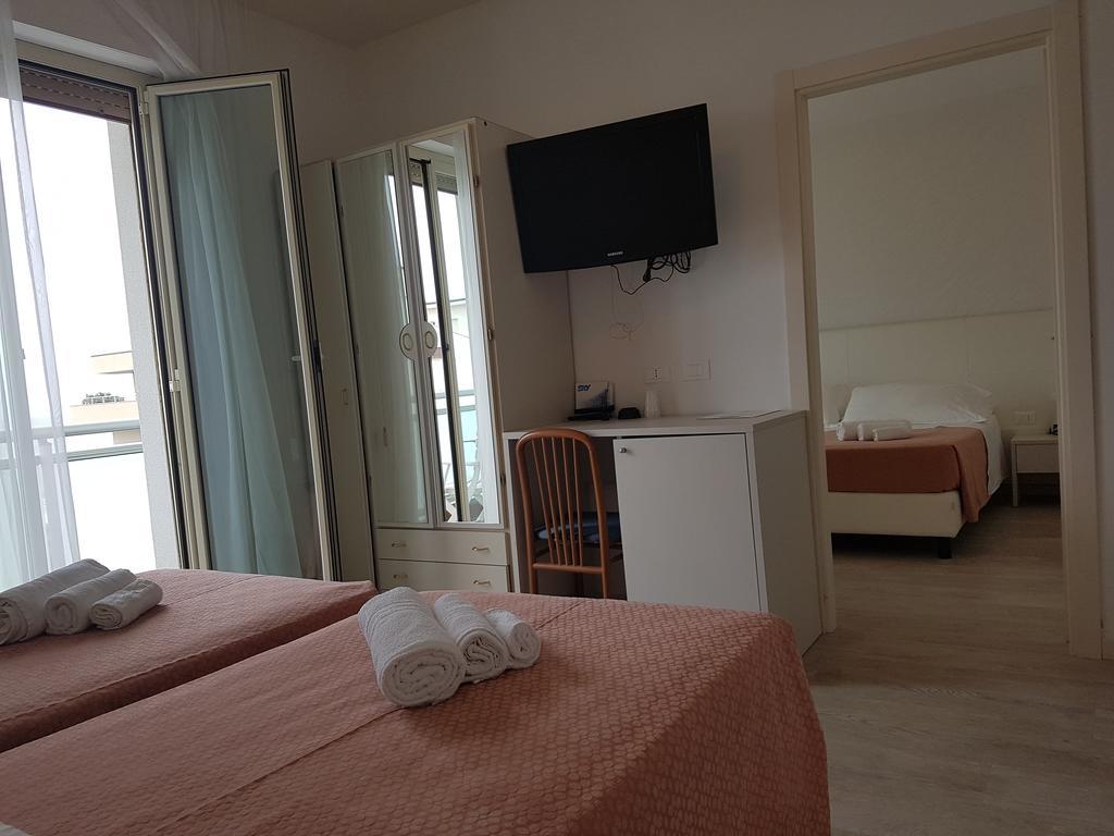 מילאנו מריטימה Hotel Sorriso מראה חיצוני תמונה