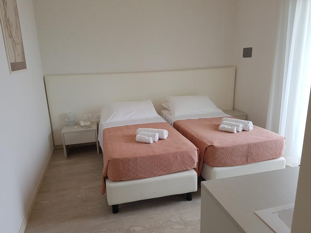 מילאנו מריטימה Hotel Sorriso מראה חיצוני תמונה