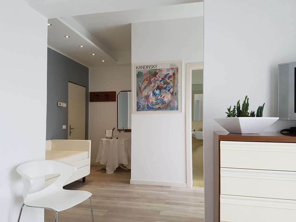 מילאנו מריטימה Hotel Sorriso מראה חיצוני תמונה