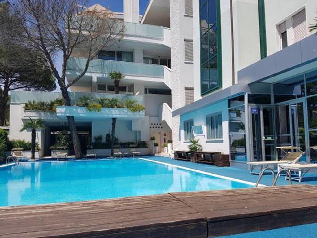 מילאנו מריטימה Hotel Sorriso מראה חיצוני תמונה