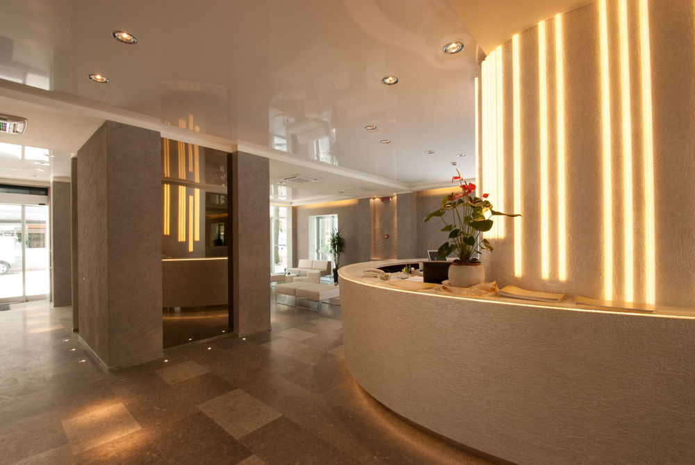 מילאנו מריטימה Hotel Sorriso מראה חיצוני תמונה